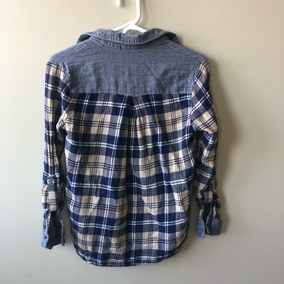 3/$30 Plaid Button Down Top by 4S13NNA - Picture 2 of 4